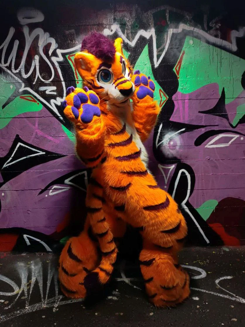 Araz the saber tooth tiger 1.0